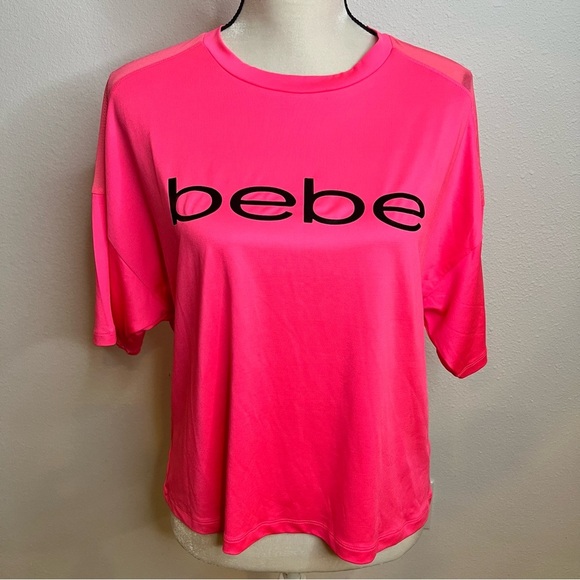 90s style Bebe logo boxy T-shirt round neck, short sleeve with a drop shoulder - Picture 2 of 10